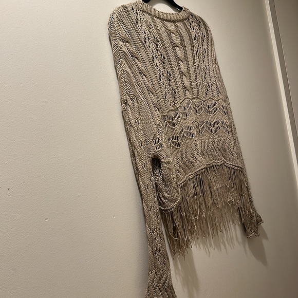 Zara sweater - Picture 5 of 5